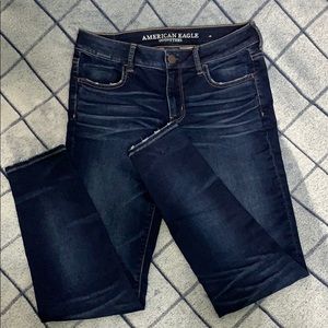 NWOT American Eagle low rise dark wash jegging